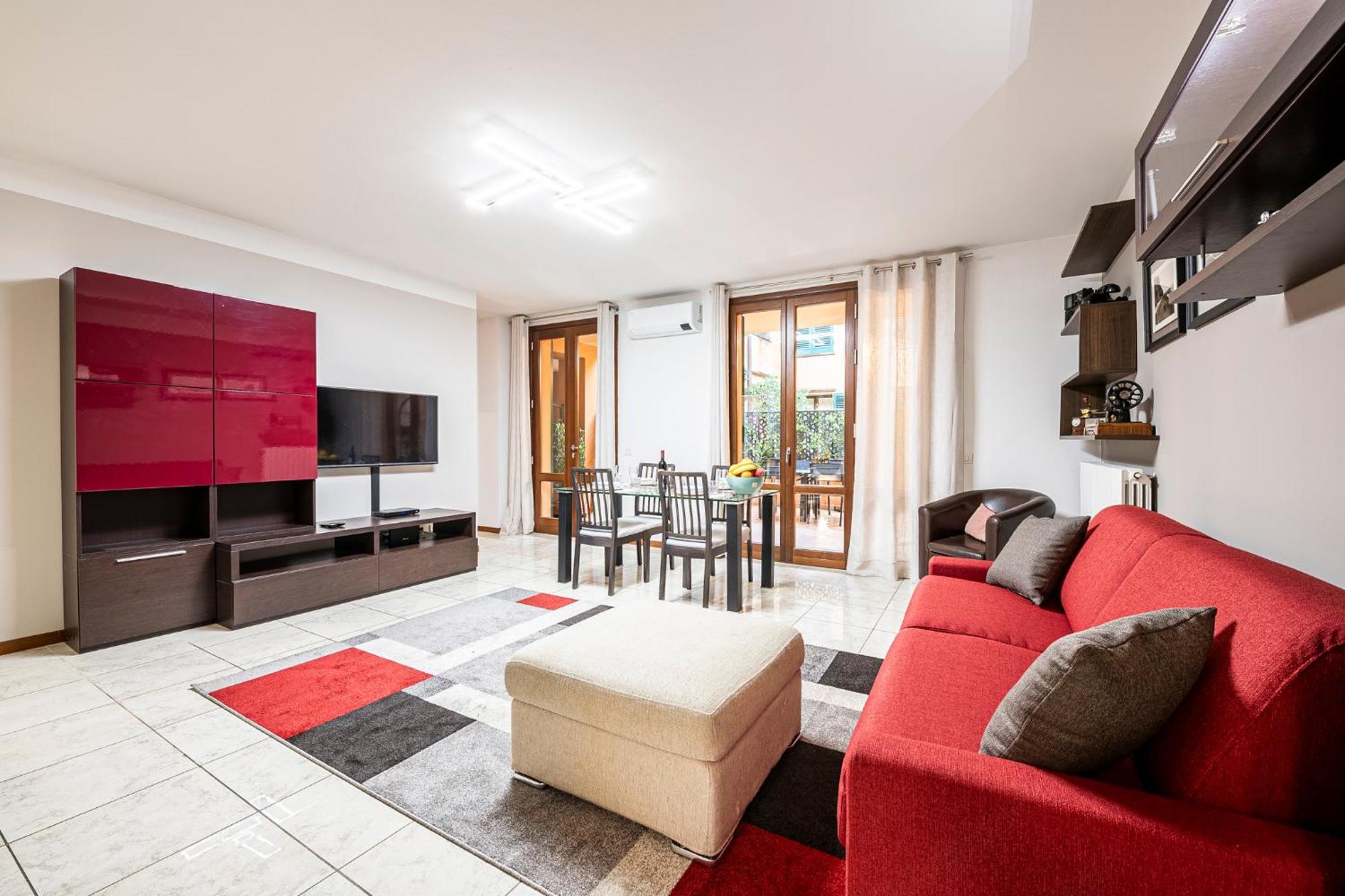 "Once Upon A Time" Cherubini Palace Thematic Apartments Free Parking Florence Exterior photo