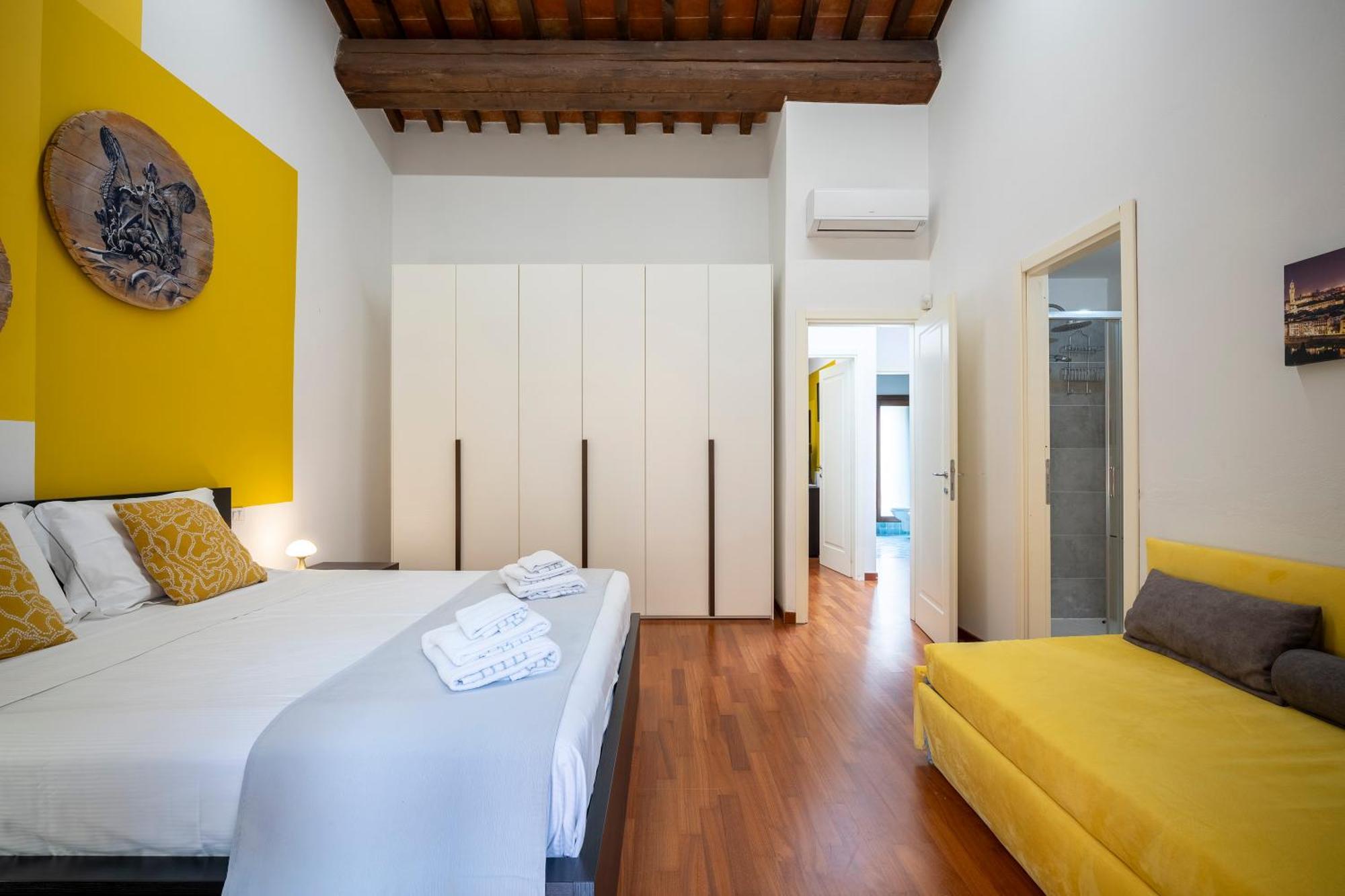 "Once Upon A Time" Cherubini Palace Thematic Apartments Free Parking Florence Exterior photo