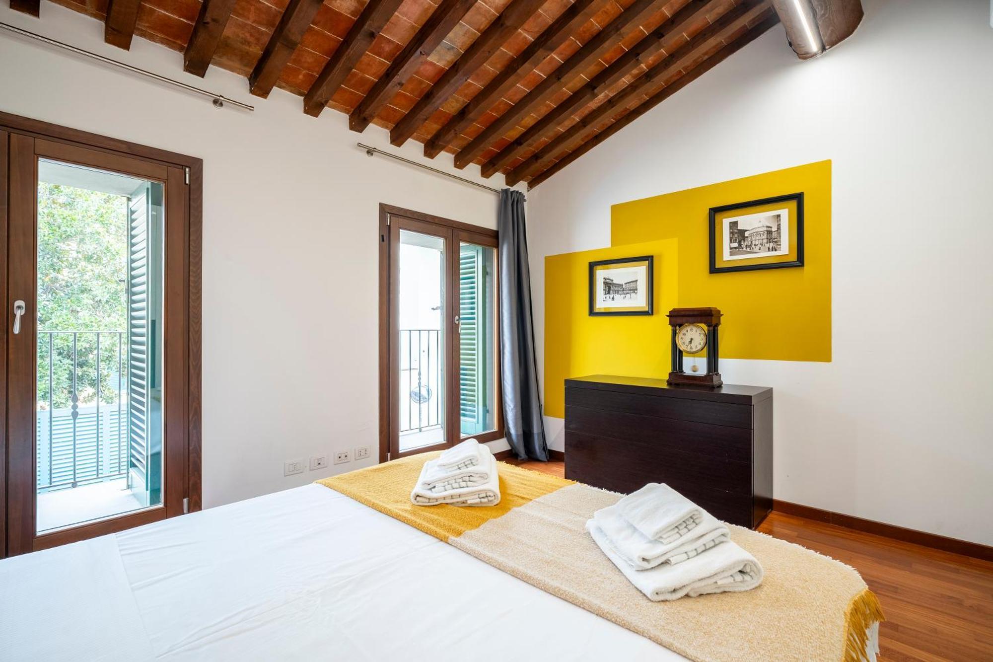 "Once Upon A Time" Cherubini Palace Thematic Apartments Free Parking Florence Exterior photo